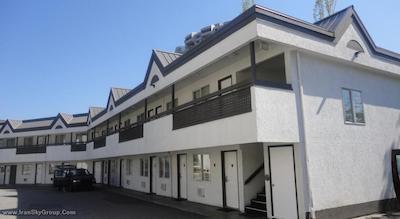 بست وسترن کاپیلنو این اند سویتس