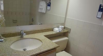 بست وسترن کاپیلنو این اند سویتس