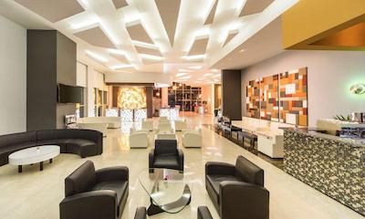 بست وسترن پلاس دوحه