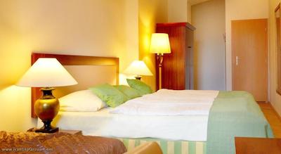 ونکسلاس اسکوئر هتل