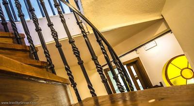 ونکسلاس اسکوئر هتل