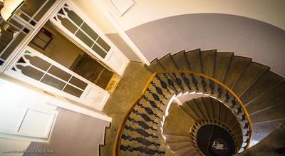 ونکسلاس اسکوئر هتل