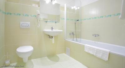 ونکسلاس اسکوئر هتل