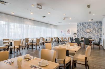 مریلا ایرپورت هتل کلن