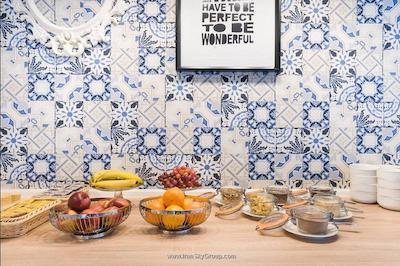 مریلا ایرپورت هتل کلن