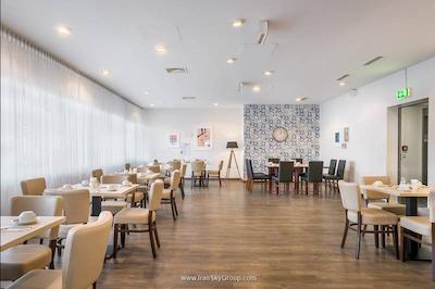 مریلا ایرپورت هتل کلن