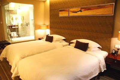 ییوو اینترنشنال ‌‌منشن هتل