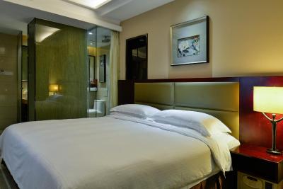 ییوو اینترنشنال ‌‌منشن هتل