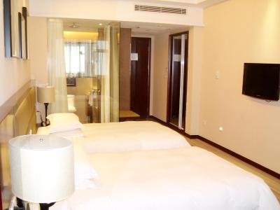 ییوو اینترنشنال ‌‌منشن هتل