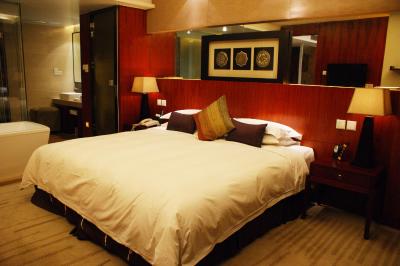 ییوو اینترنشنال ‌‌منشن هتل