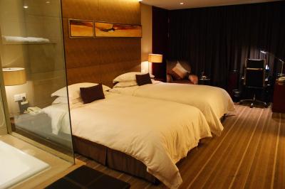 ییوو اینترنشنال ‌‌منشن هتل