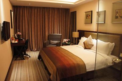 ییوو اینترنشنال ‌‌منشن هتل