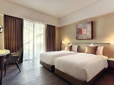 مرکور بالی لگین