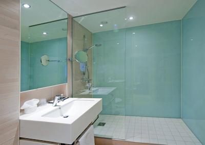 مرکور هتل کلن بلفورتستر