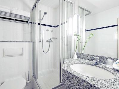 مرکور هتل کلن بلفورتستر