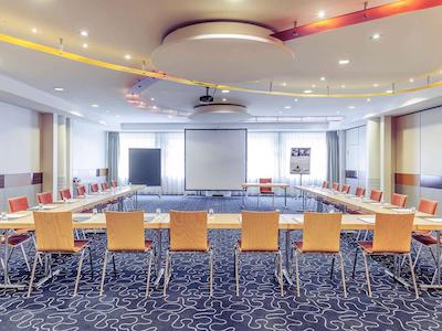 مرکور هتل کلن بلفورتستر