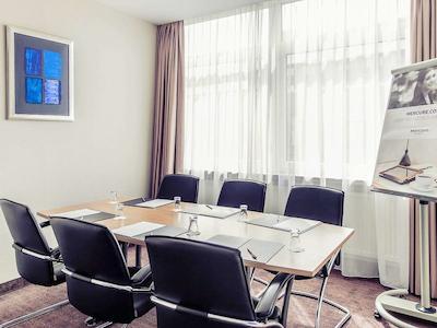 مرکور هتل کلن بلفورتستر