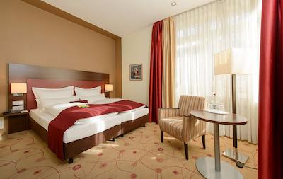 مرکور هتل کلن بلفورتستر