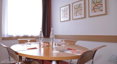 آیبیس لیون سنتر پریک هتل