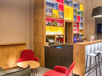 آیبیس لیون سنتر پریک هتل