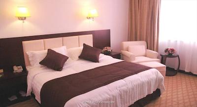 گرند گلدن فونیکس