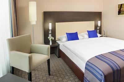 اینترسیتی هتل هامبورگ دمتور-مس