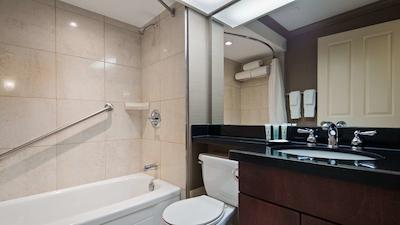 بست وسترن پلاس اوتاوا‌ داون تاون-ویکتوریا پارک