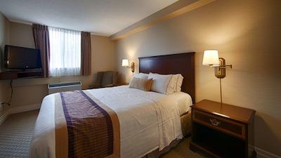 بست وسترن پلاس اوتاوا‌ داون تاون-ویکتوریا پارک