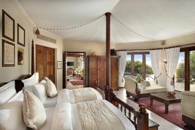 الماها ای لاکچری کالکشن دیزرت ریزورت اند اسپا