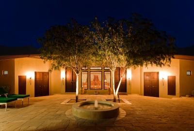 الماها ای لاکچری کالکشن دیزرت ریزورت اند اسپا