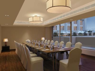 دابل تری بای هیلتون اگرا