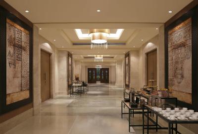 دابل تری بای هیلتون اگرا