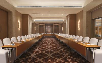 دابل تری بای هیلتون اگرا