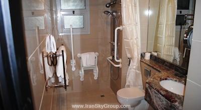 راویز سنتر پوینت هتل