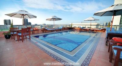 راویز سنتر پوینت هتل