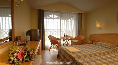 لبدا بیچ هتل