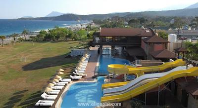 لبدا بیچ هتل