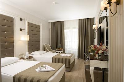 آیدین بی فیمس ریزورت