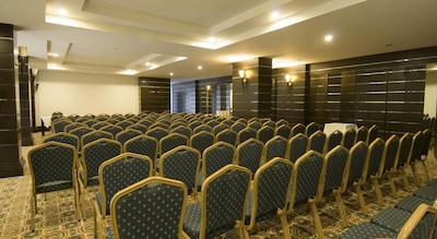 آیدین بی فیمس ریزورت