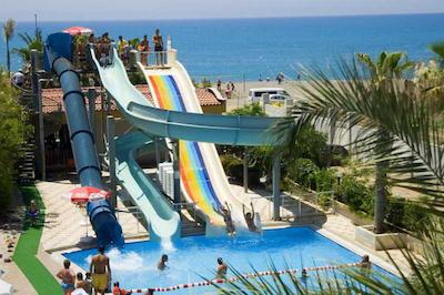 آیدین بی فیمس ریزورت