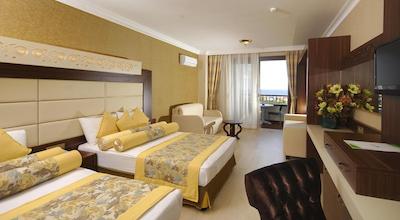 کلاب کناکلی هتل آل اینکلوسیو