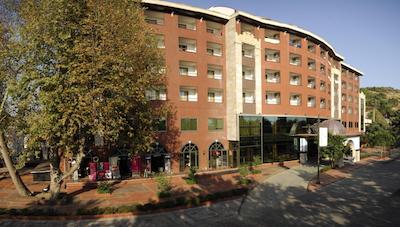 کلاب کناکلی هتل آل اینکلوسیو