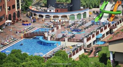 کلاب کناکلی هتل آل اینکلوسیو