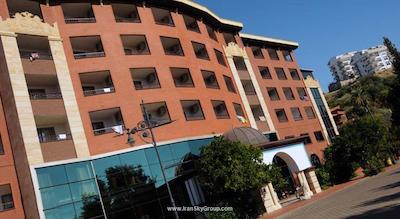 کلاب کناکلی هتل آل اینکلوسیو