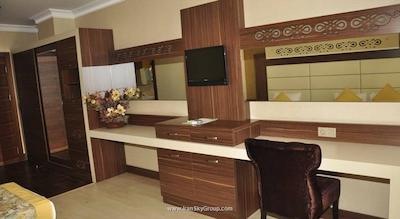 کلاب کناکلی هتل آل اینکلوسیو