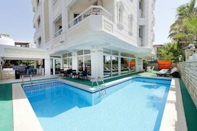 گرین بیضا هتل