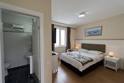 گرین بیضا هتل