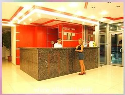 اینفینیتی هتل کمر