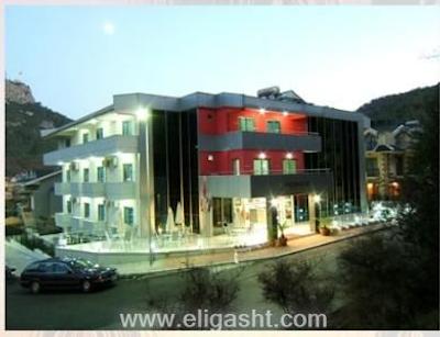 اینفینیتی هتل کمر