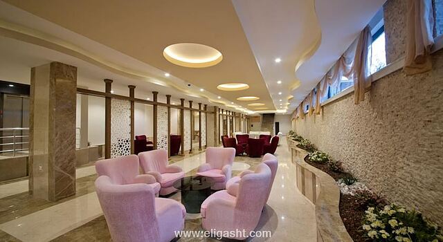 مک مهبری بیچ هتل